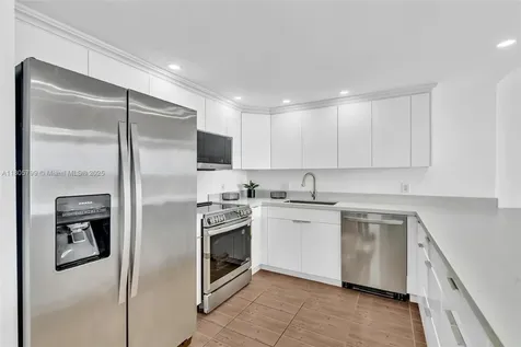 2801 NE 183rd Street Aventura FL 33160