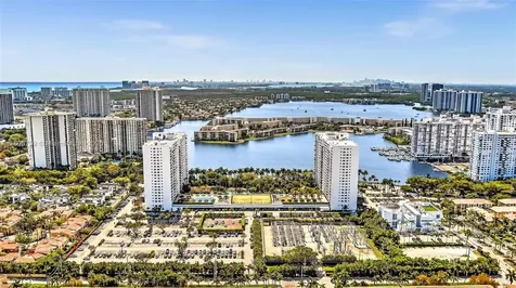 2801 NE 183rd Street Aventura FL 33160