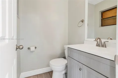 7753 Grande Street Sunrise FL 33351