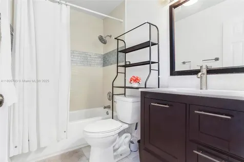 7753 Grande Street Sunrise FL 33351