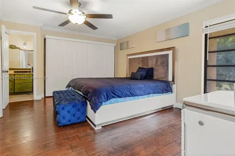 7753 Grande Street Sunrise FL 33351