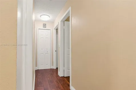 7753 Grande Street Sunrise FL 33351