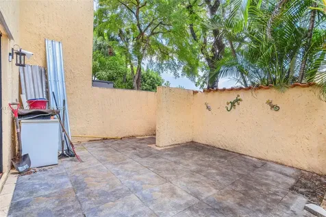 7753 Grande Street Sunrise FL 33351