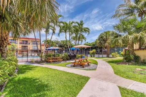 7753 Grande Street Sunrise FL 33351