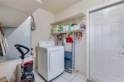 3521 SW 105th Court Miami FL 33165