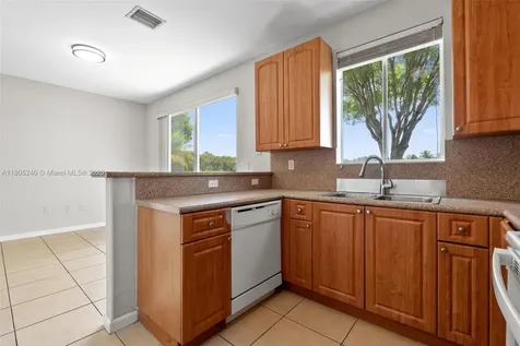 1458 SE 24th Court Homestead FL 33035