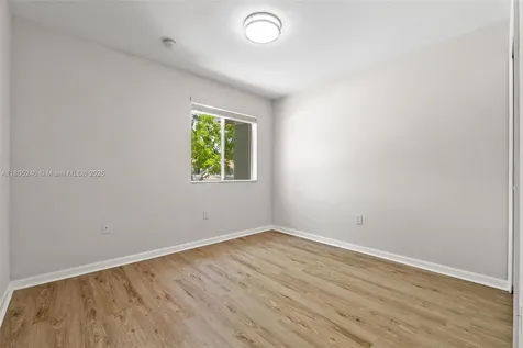 1458 SE 24th Court Homestead FL 33035