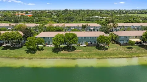 1458 SE 24th Court Homestead FL 33035