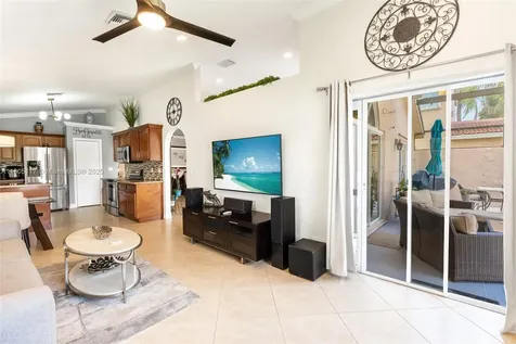 921 SW 176th Avenue Pembroke Pines FL 33029
