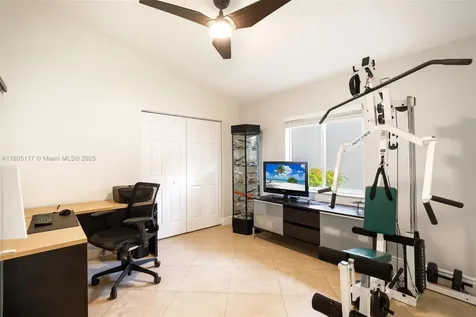 921 SW 176th Avenue Pembroke Pines FL 33029