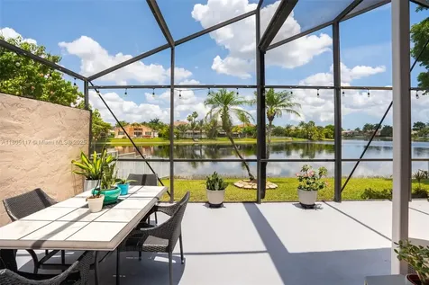 921 SW 176th Avenue Pembroke Pines FL 33029