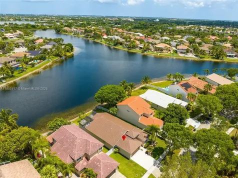 921 SW 176th Avenue Pembroke Pines FL 33029