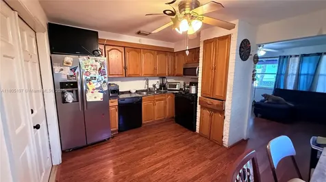 2215 Coolidge Street Hollywood FL 33020