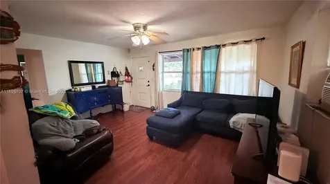 2215 Coolidge Street Hollywood FL 33020