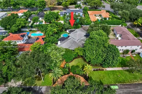 9650 NE 5th Avenue Road Miami Shores FL 33138