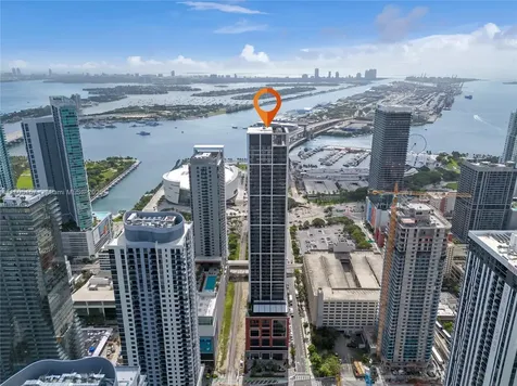 601 NE 1st Miami FL 33132