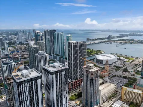 601 NE 1st Miami FL 33132