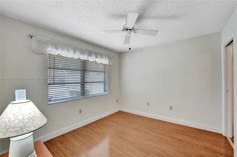 1561 NW 98th Terrace Pembroke Pines FL 33024