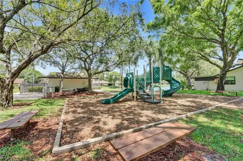 1561 NW 98th Terrace Pembroke Pines FL 33024
