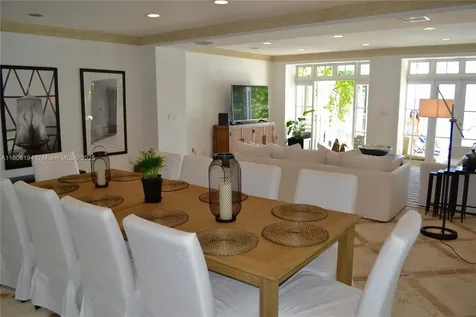 710 S Mashta Drive Key Biscayne FL 33149