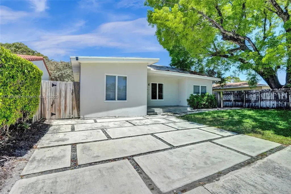 1313 NE 15th Avenue Fort Lauderdale FL 33304