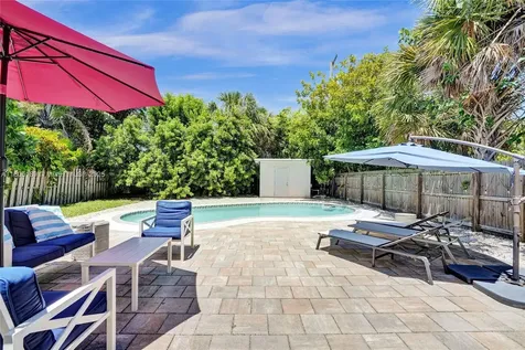 1313 NE 15th Avenue Fort Lauderdale FL 33304