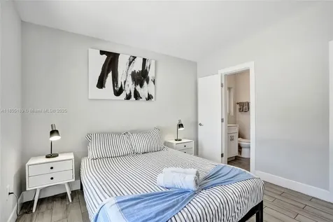 1313 NE 15th Avenue Fort Lauderdale FL 33304