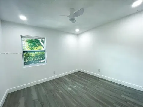 7915 NW 73rd Avenue Tamarac FL 33321
