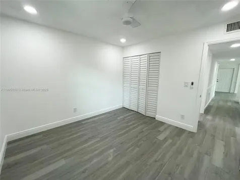 7915 NW 73rd Avenue Tamarac FL 33321