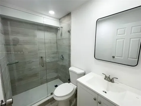 7915 NW 73rd Avenue Tamarac FL 33321