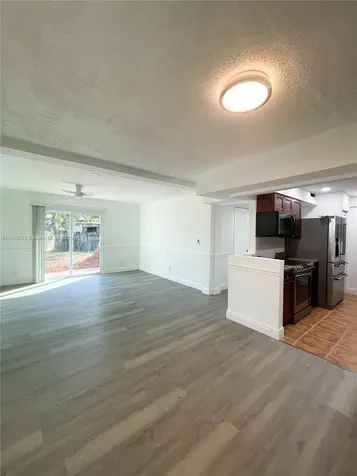 7915 NW 73rd Avenue Tamarac FL 33321