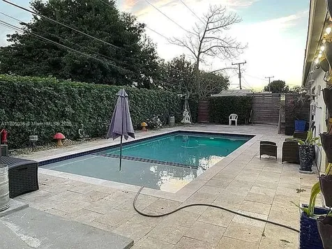 11300 SW 46th Street Miami FL 33165