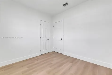 3421 E 8th Lane Hialeah FL 33013