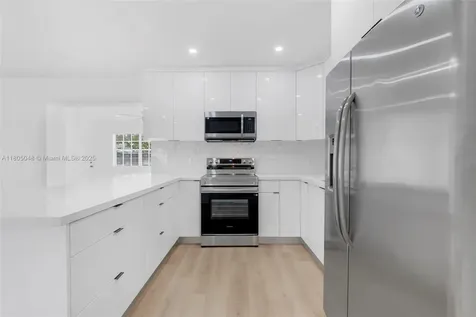 3421 E 8th Lane Hialeah FL 33013