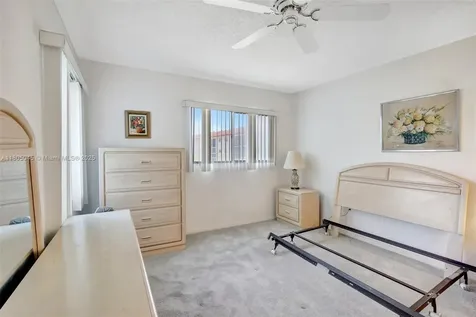 1601 SW 128th Terrace Pembroke Pines FL 33027