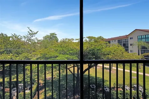 1601 SW 128th Terrace Pembroke Pines FL 33027