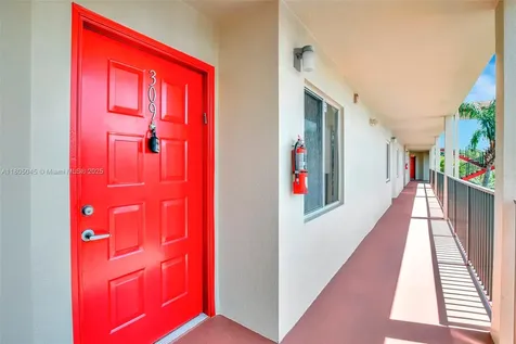 1601 SW 128th Terrace Pembroke Pines FL 33027