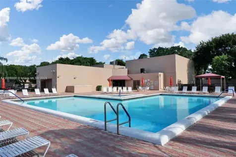 1033 NW 124th Avenue Pembroke Pines FL 33026