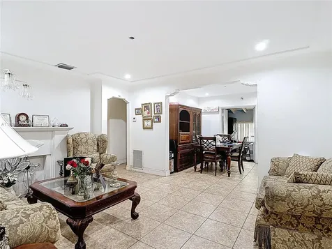 280 NW 45th Street Miami FL 33127