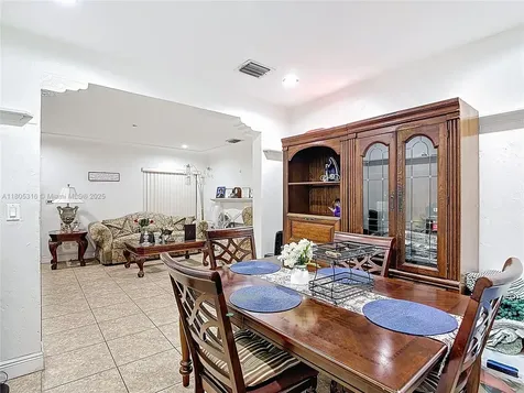 280 NW 45th Street Miami FL 33127