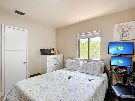 280 NW 45th Street Miami FL 33127