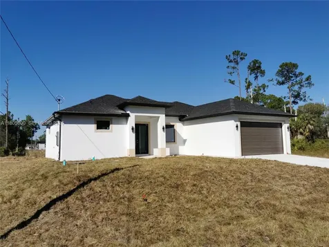 326 Nathan Avenue Lehigh Acres FL 33974