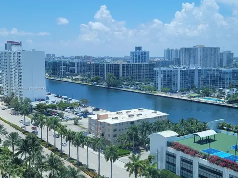 2501 S Ocean Drive Hollywood FL 33019