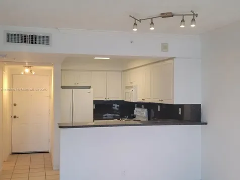 2501 S Ocean Drive Hollywood FL 33019