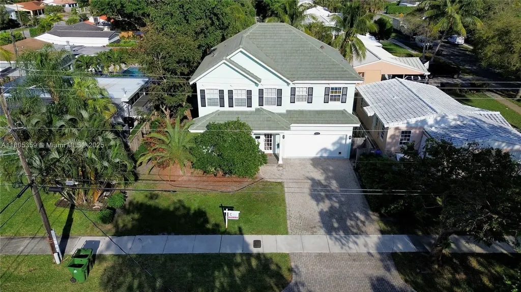 1812 SW 10th Avenue Fort Lauderdale FL 33315