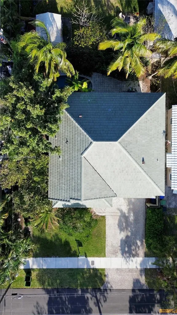 1812 SW 10th Avenue Fort Lauderdale FL 33315