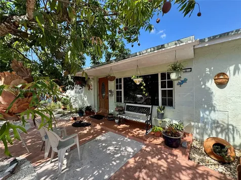 22500 SW 113th Court Miami FL 33170