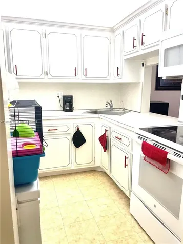6071 NW 61st Avenue Tamarac FL 33319