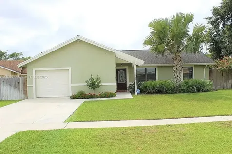 19663 Hampton Drive Boca Raton FL 33434