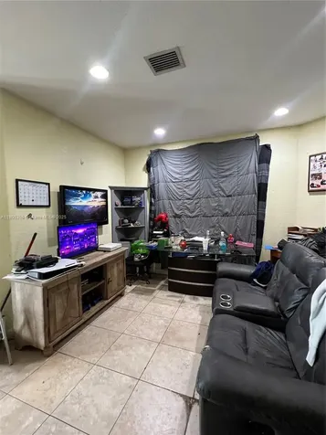 2497 SE 13th Court Homestead FL 33035